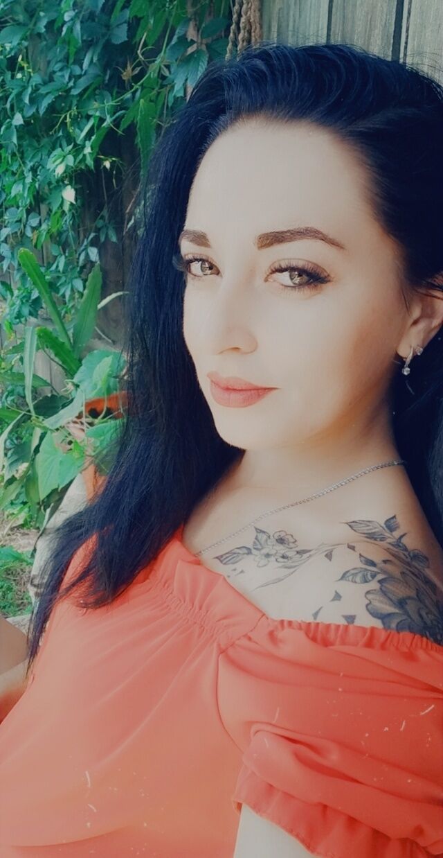  28371662  Nyuta, 33 ,    