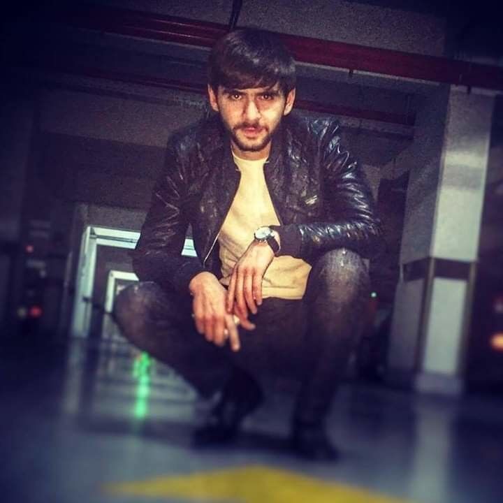  ,   EmiL, 37 ,     , c 