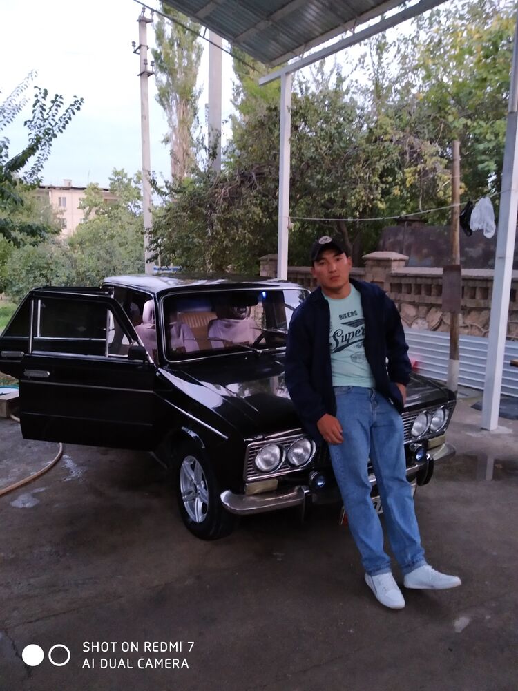  30478022  Melis, 32 ,    