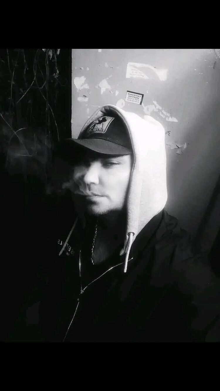  48040542  , 37 ,    