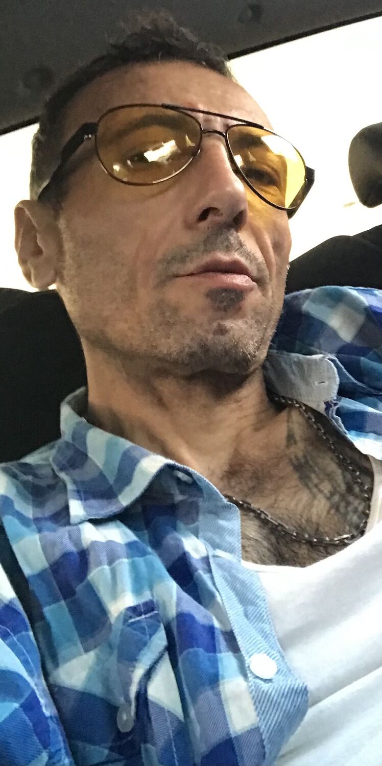  52572792  , 43 ,    --