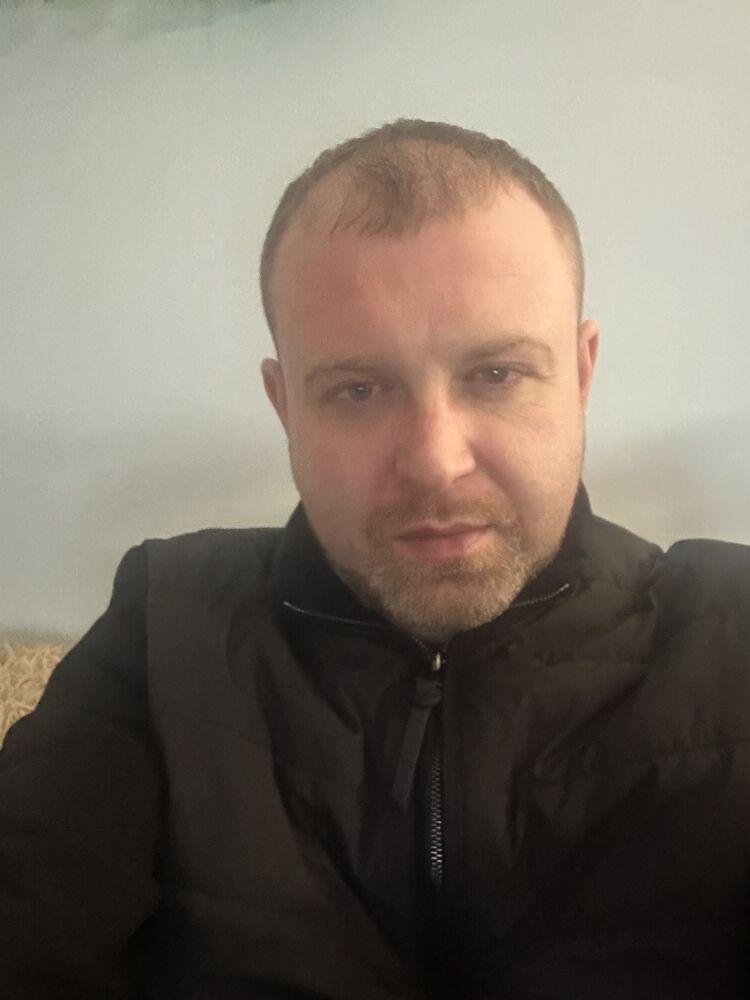  54458062  Alex, 31 ,    