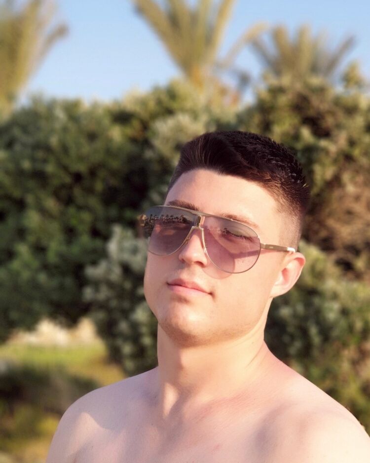  ,   Andrei, 30 ,   ,   , c , 
