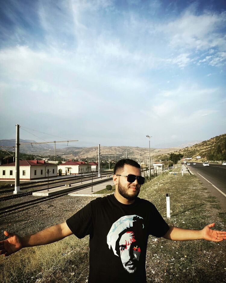  ,   Nadir Shakh, 32 ,   ,   , c 