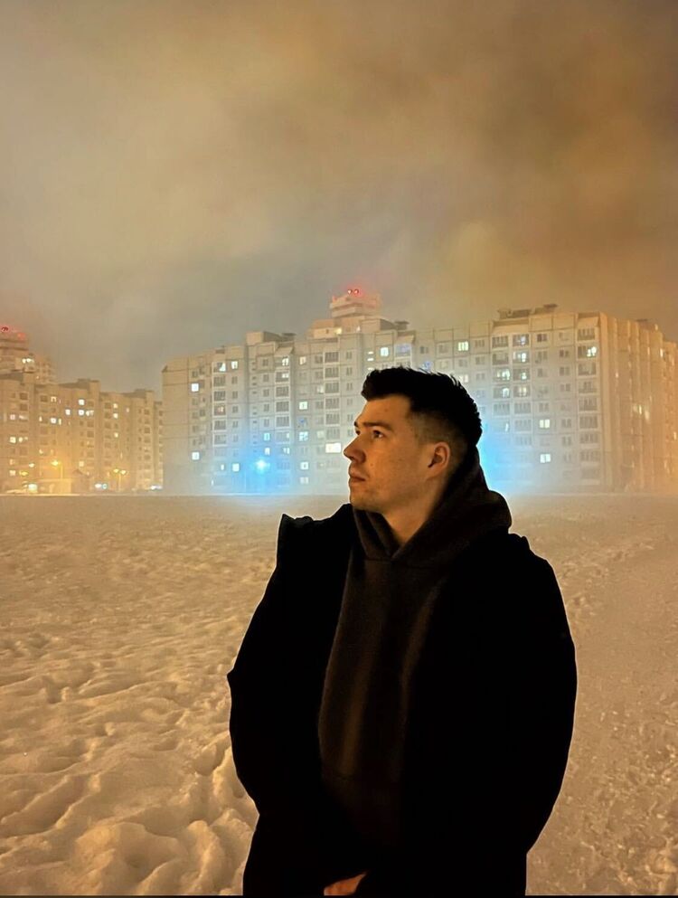  ,   Pavel, 27 ,   ,   