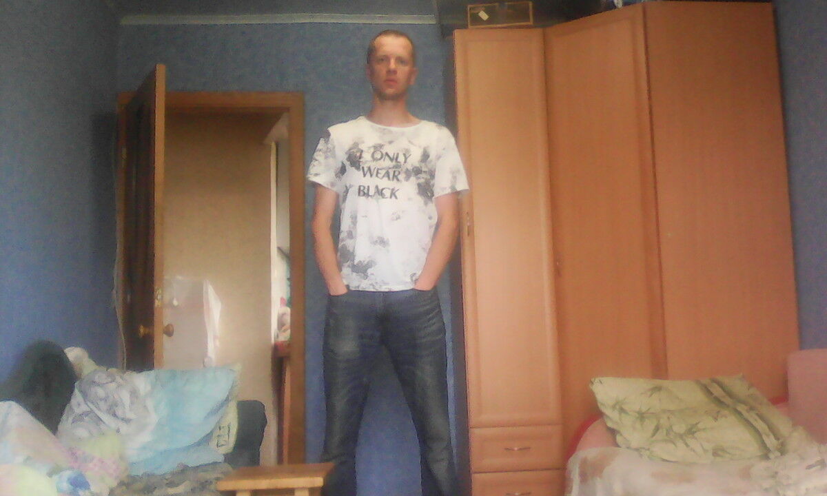  ,   Maksim, 41 ,   ,   , c 