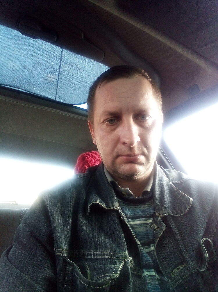  15899832  , 42 ,    