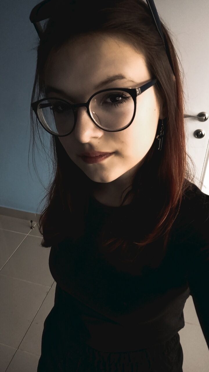  44710662  , 19 ,    