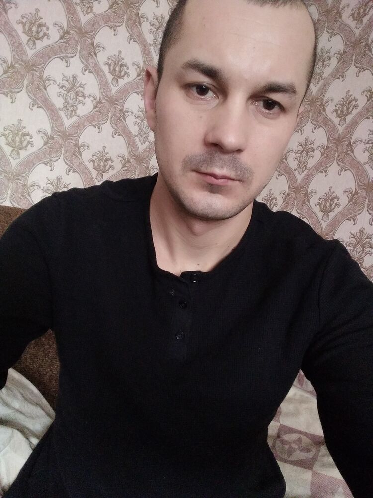  41518422  Ivan, 30 ,    