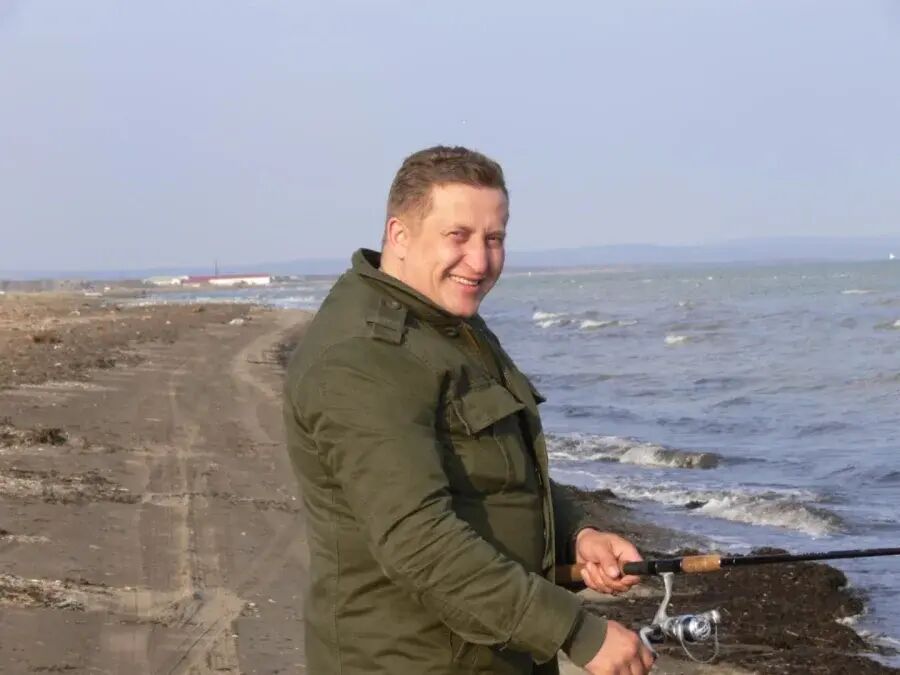  51408782  James, 55 ,    