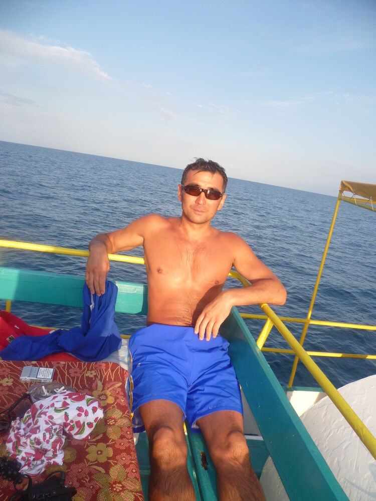  6630932  Tagat, 53 ,    