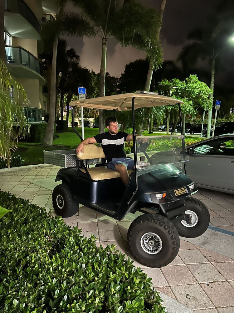  27225682  Oleg, 33 ,    Hallandale Beach