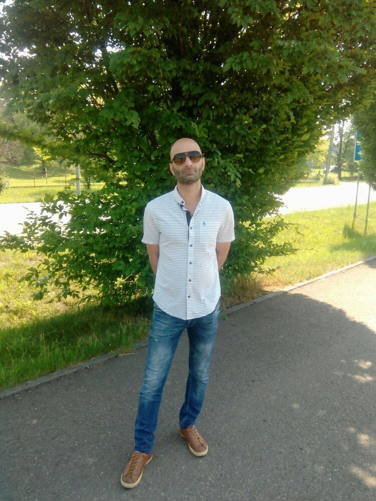   ,   Artur, 37 ,   ,   , c 