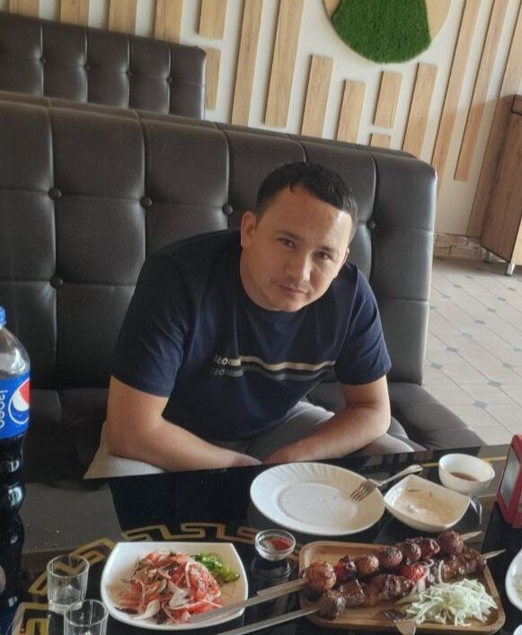  ,   Nodirbek, 40 ,   ,   