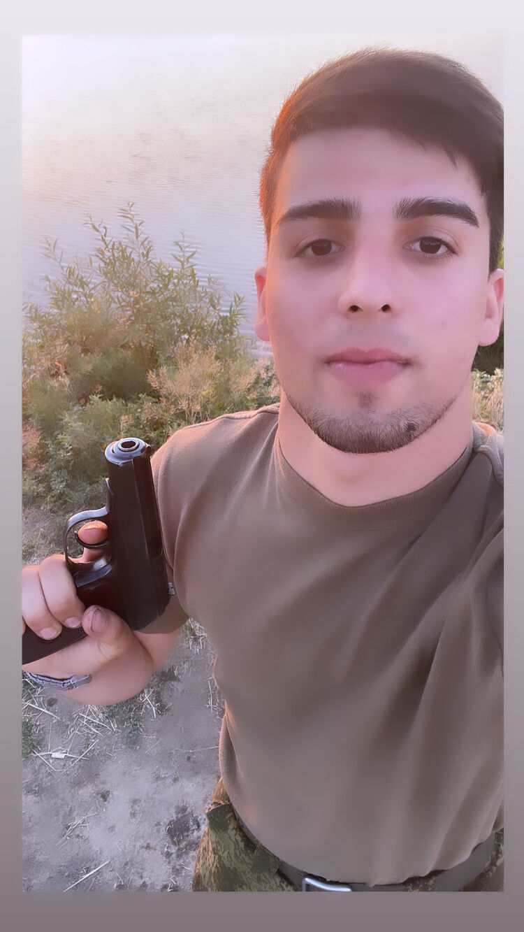  38033532  , 27 ,    