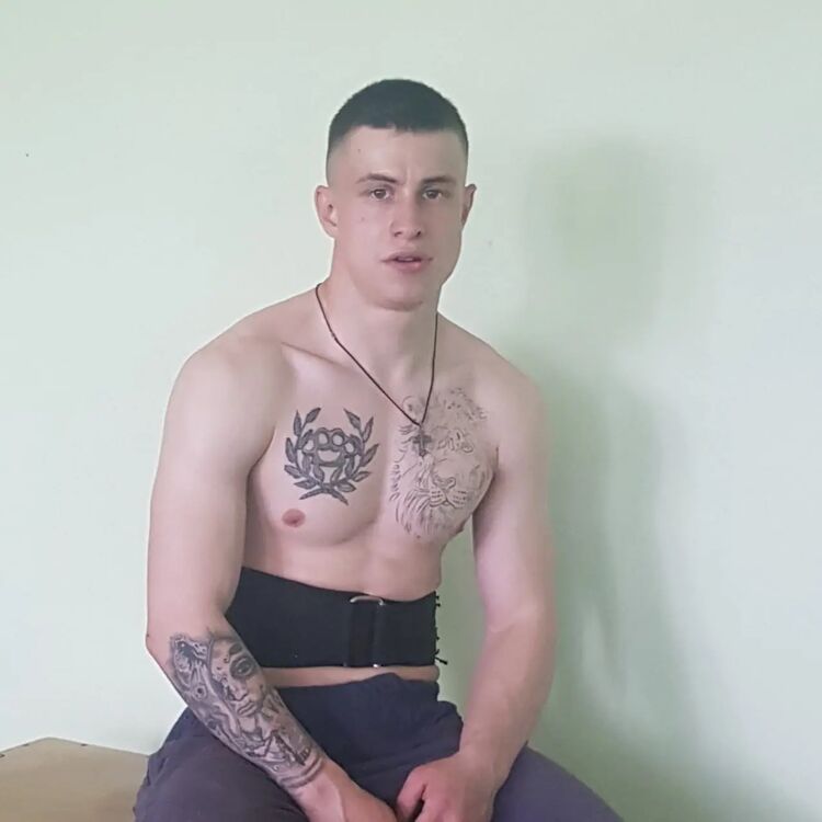  46892902  Anton, 25 ,    