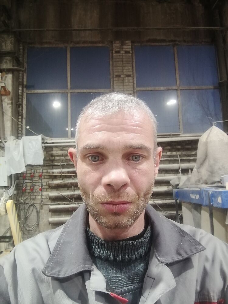  49043632  , 41 ,    -