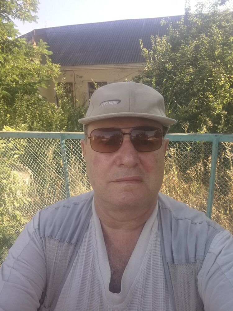  22389542  , 69 ,    