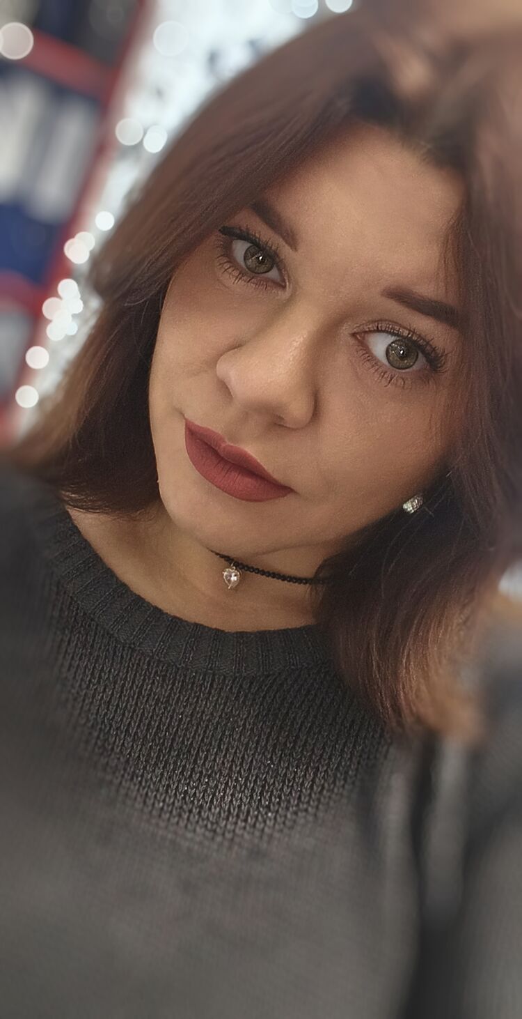  ,   Valeria, 30 ,   ,   , c , 