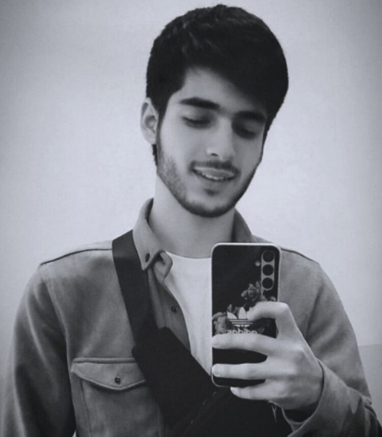  53819922  Mekan, 18 ,    -