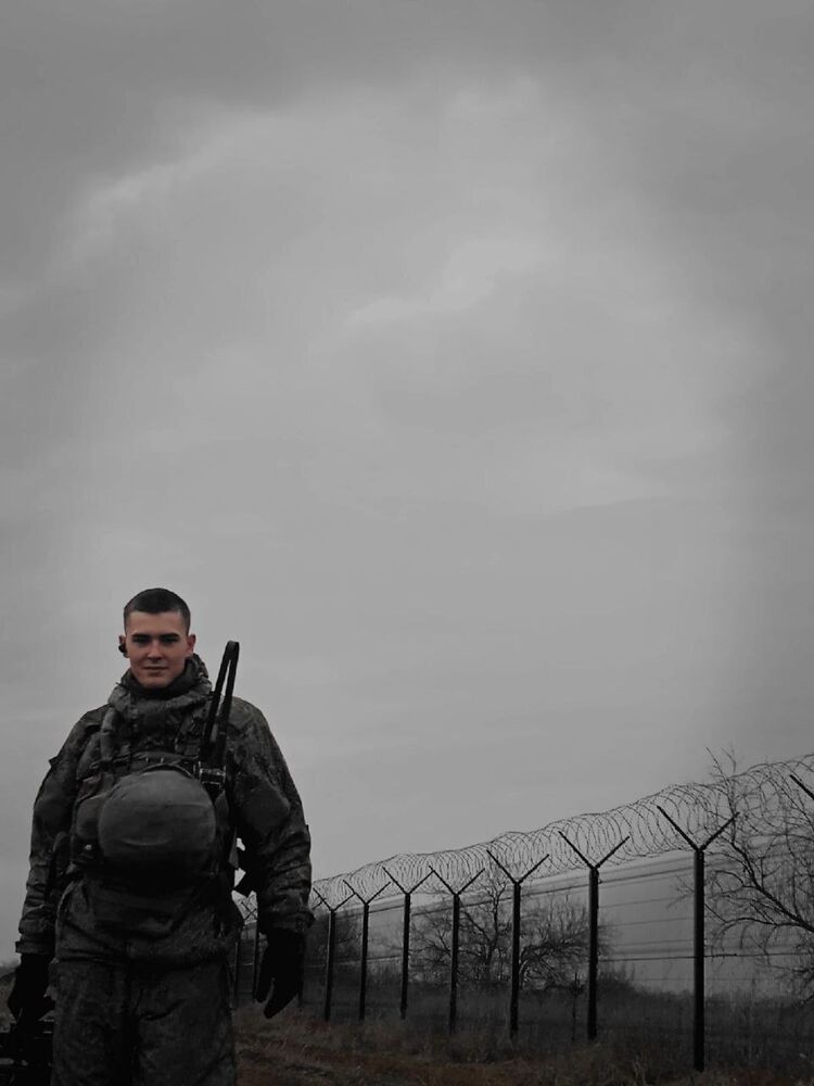  45801922  , 25 ,    