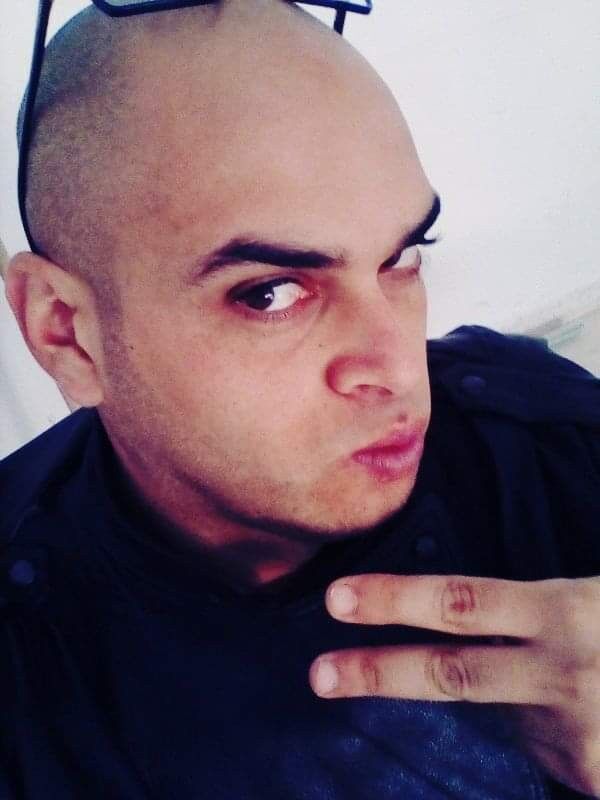  ,   Ayman, 39 ,   ,   , c 