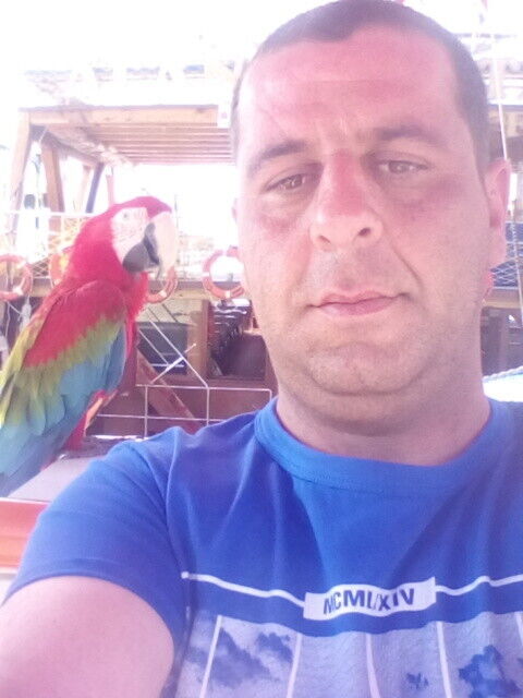  36429332  Tengiz, 43 ,    