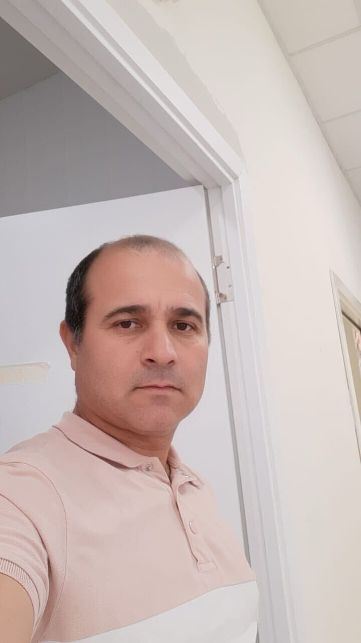  48422282  , 42 ,    