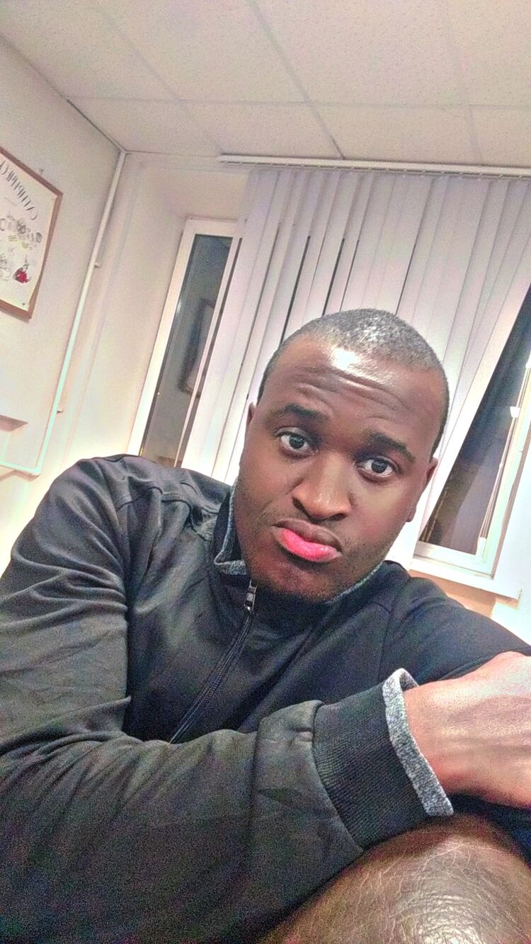  54315992  , 28 ,    -