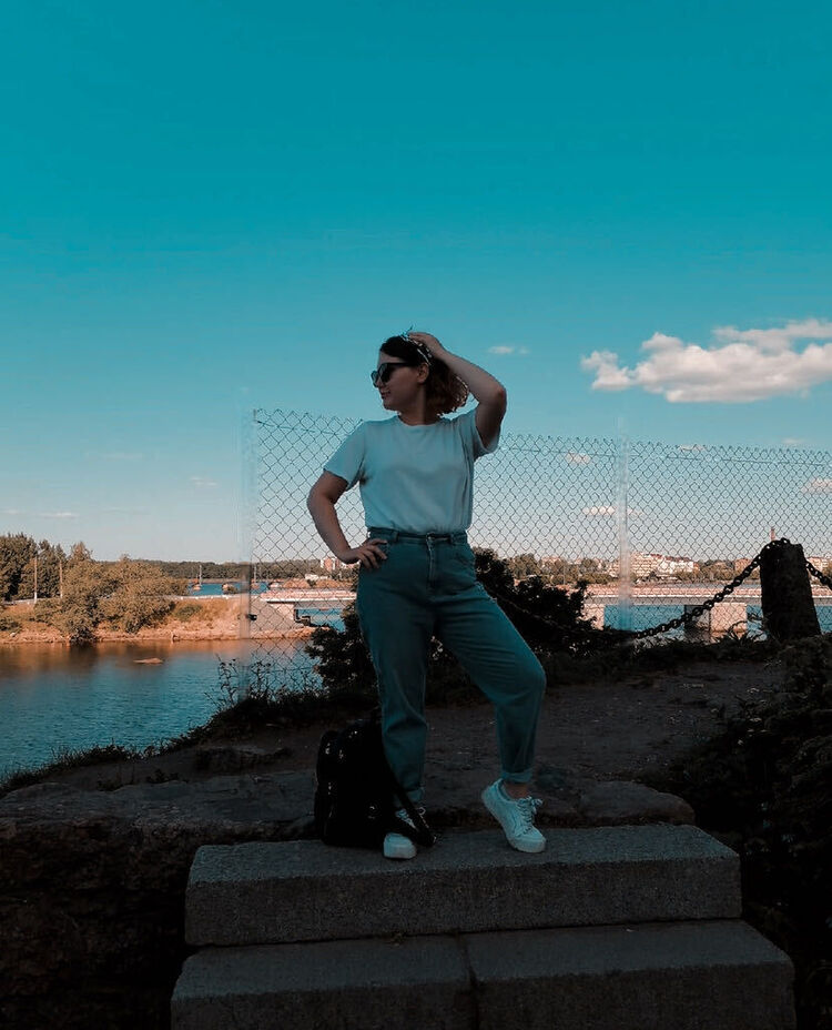  26064772  , 24 ,    -