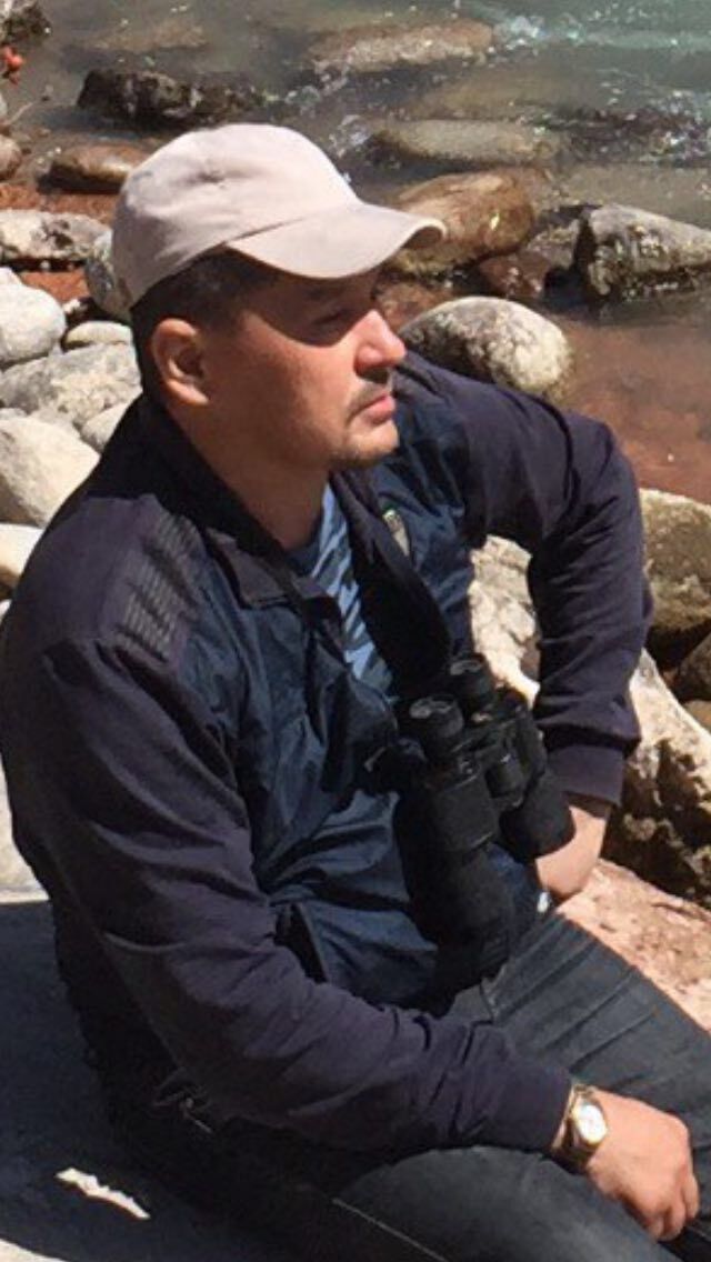  23939972  Kamran, 48 ,    