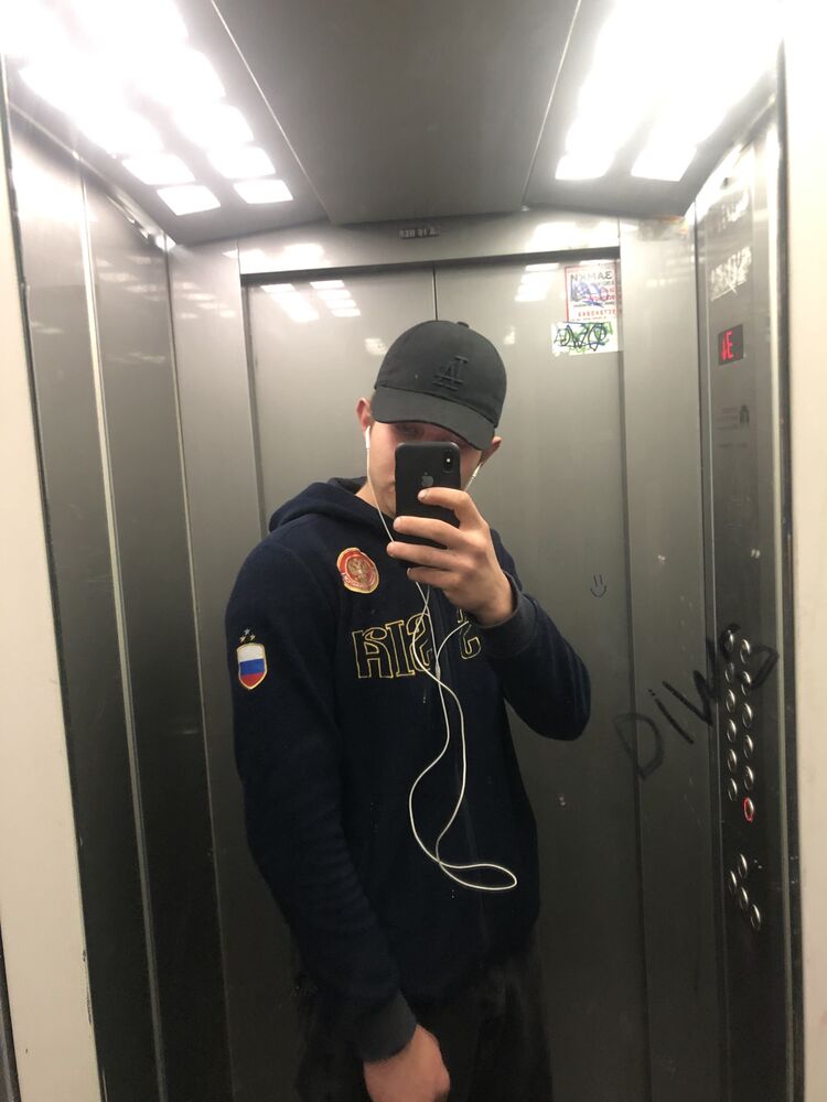  30132562  , 23 ,    