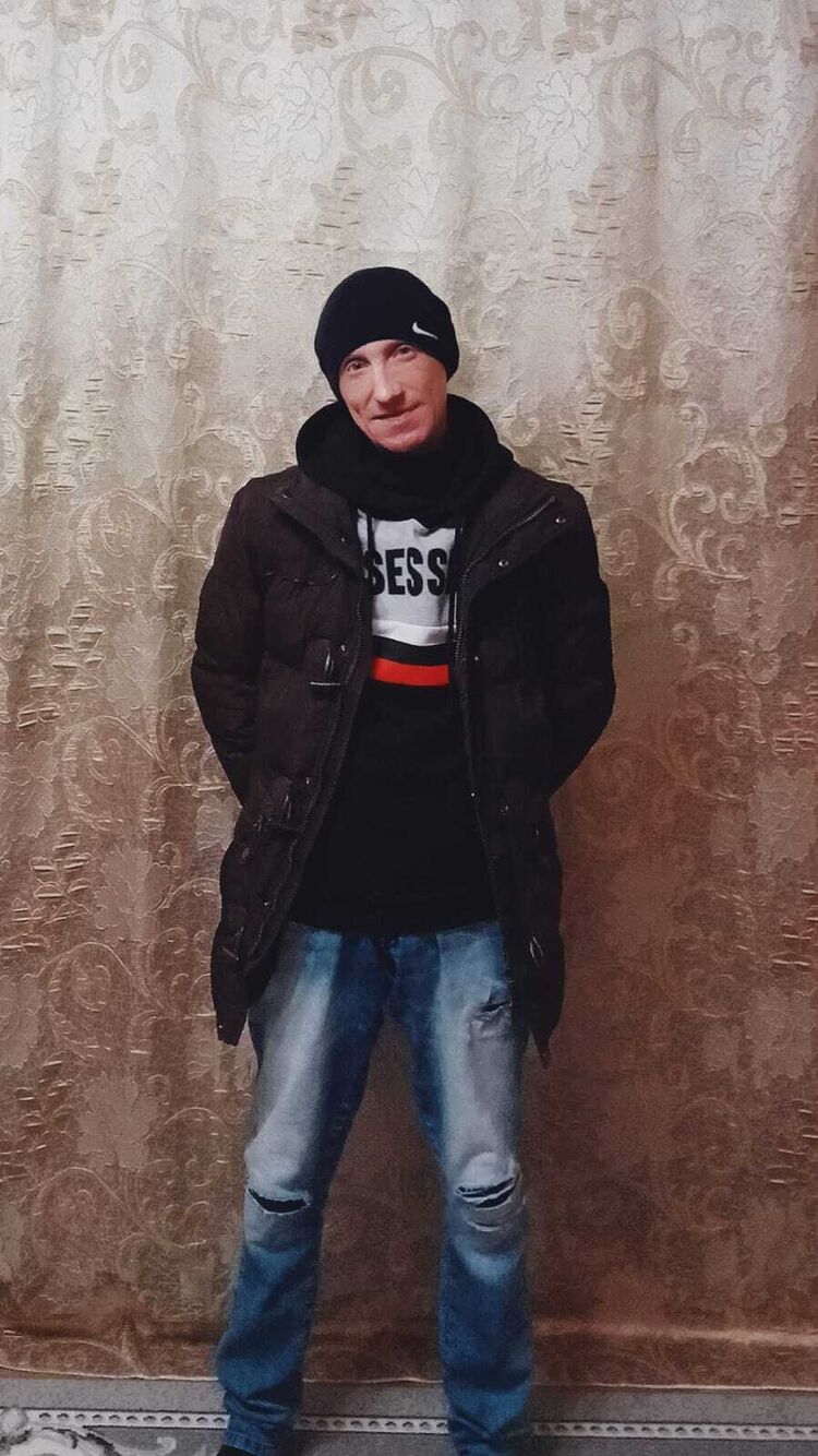  -,   , 42 ,     , c 