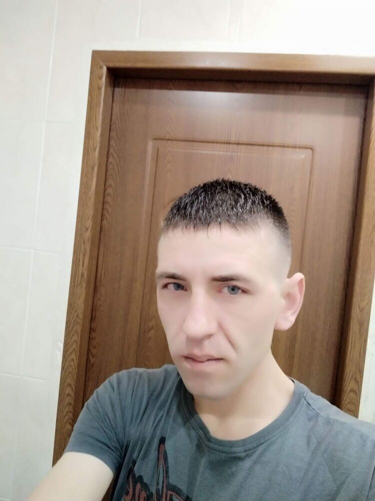  23196832  , 37 ,    
