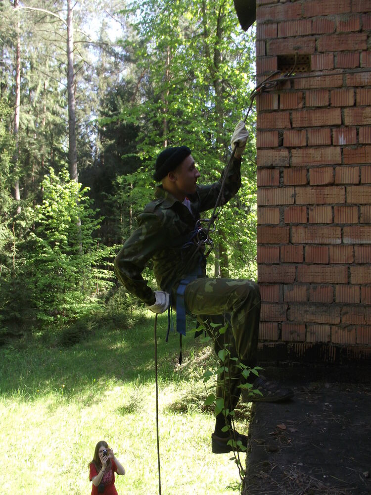  6094972  Dmitrii, 32 ,    