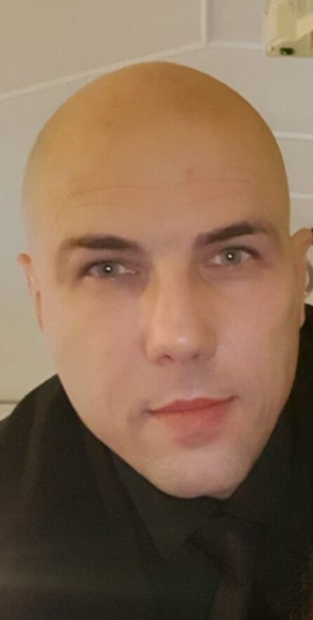  16042822  , 46 ,    