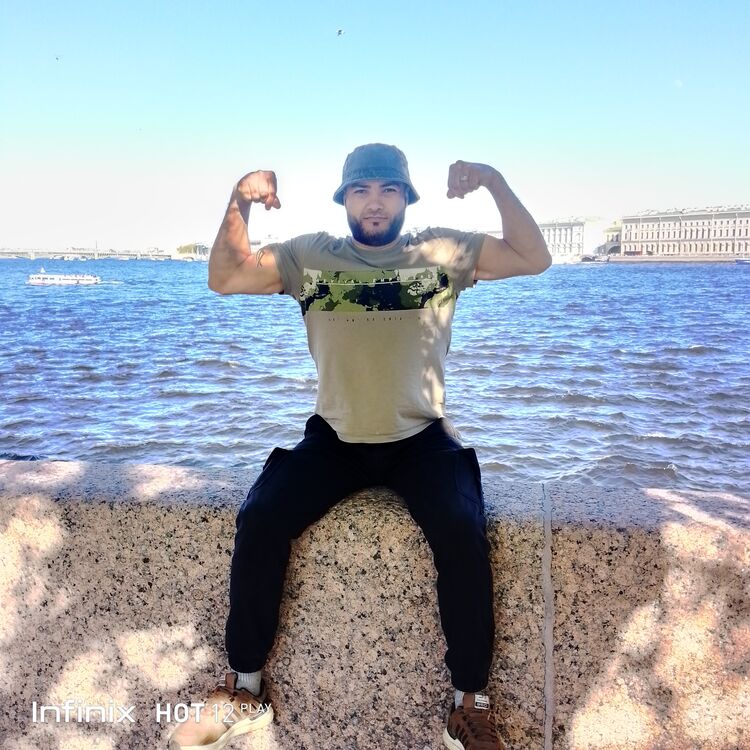  54308822  Ikhtiyor, 33 ,    -