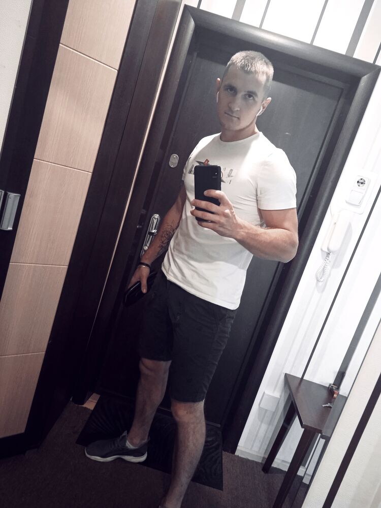  ,   Vladislav, 26 ,   ,   , 
