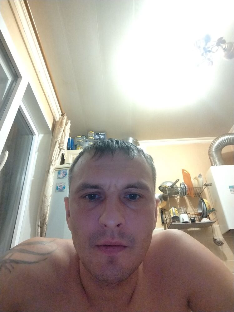  48580242  , 39 ,    