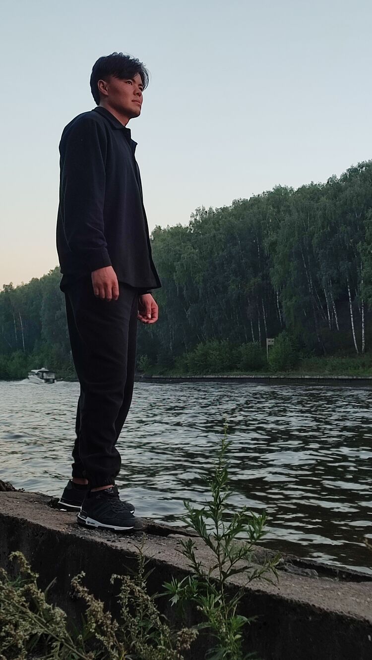  45753852  , 23 ,    