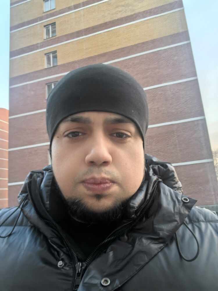  ,   Marat, 33 ,   ,   