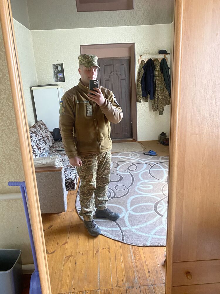 43268412  , 27 ,    