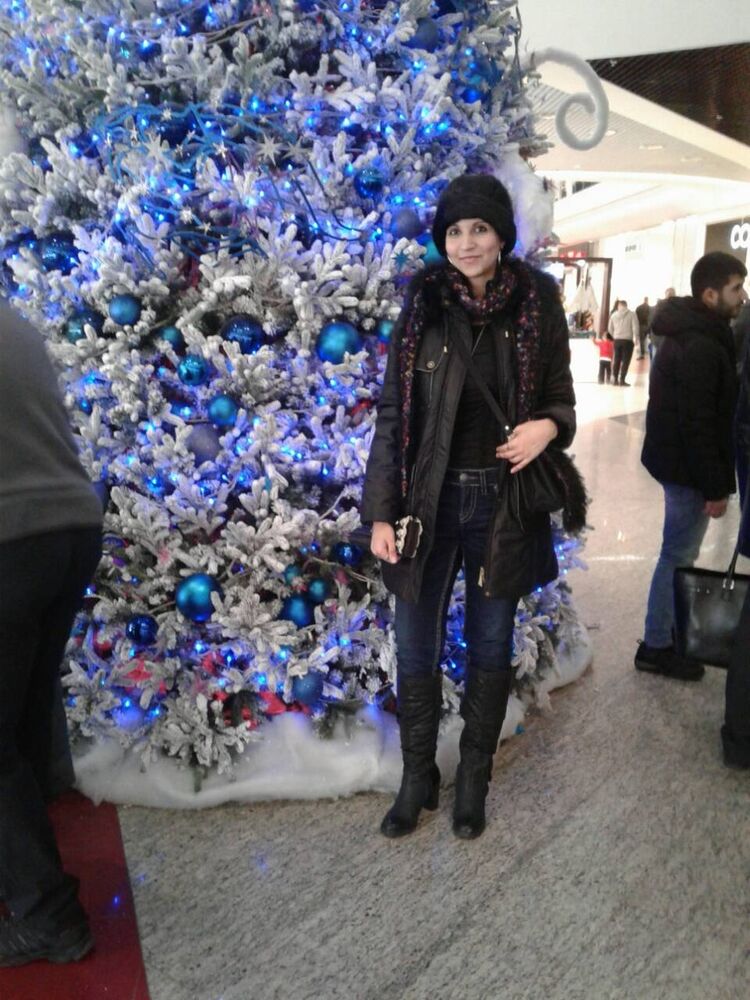  15223382  Lina, 38 ,    