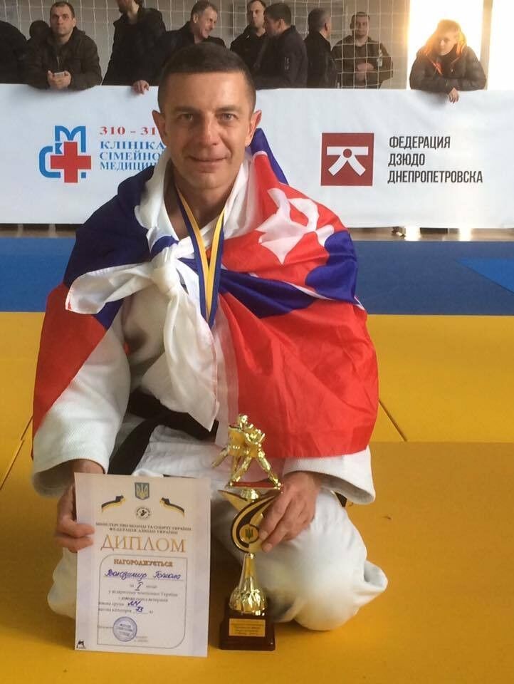  ,   Vlado, 47 ,     , c 