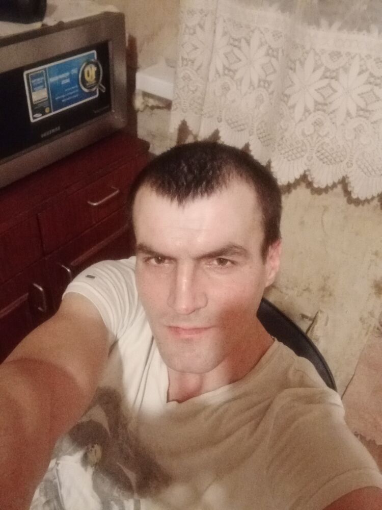  32330232  , 37 ,    