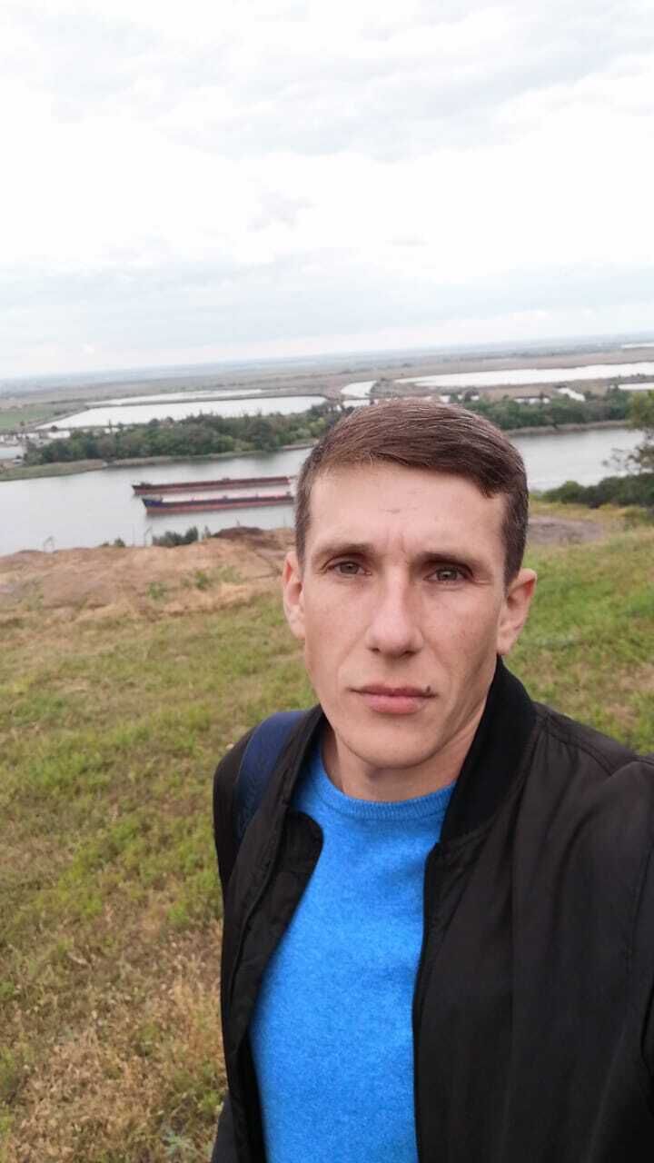  37622192  , 35 ,    --