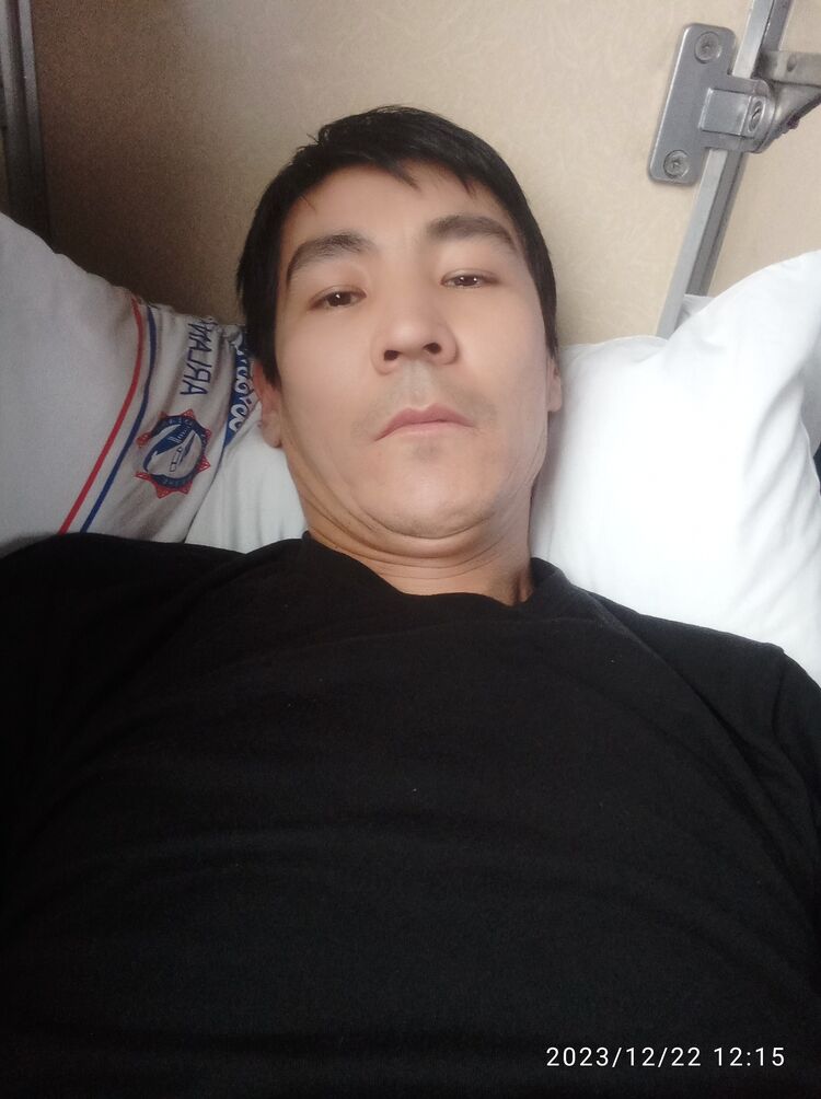  ,   Gulomjon, 29 ,   ,   