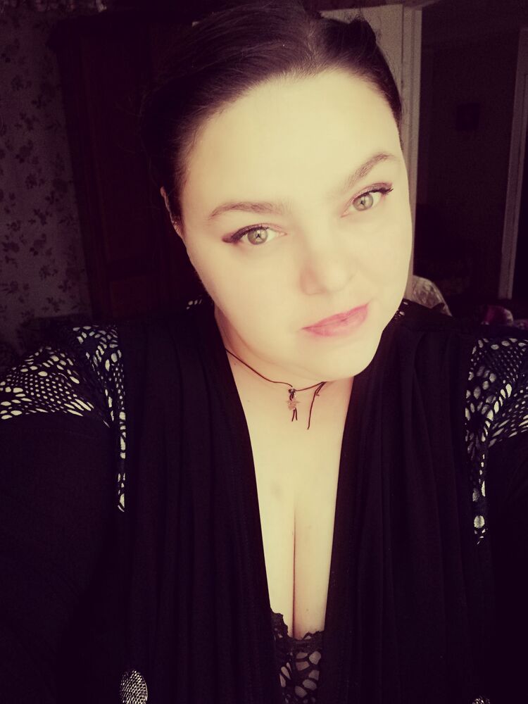 24768632  KATY, 42 ,    
