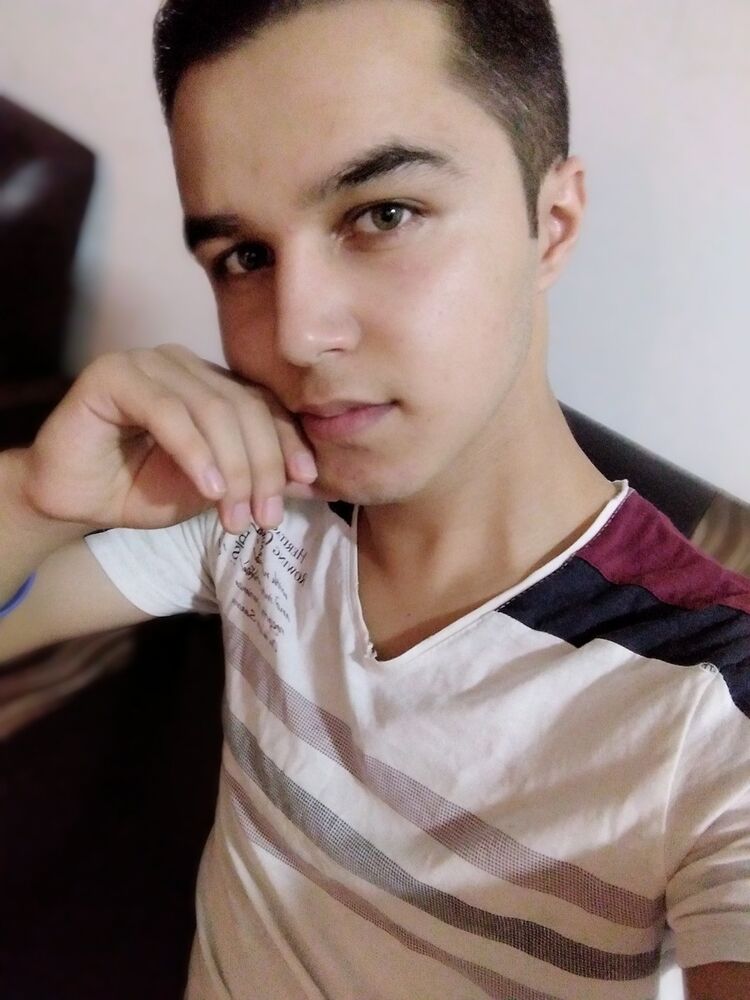  -,   Jony, 26 ,   ,   , c 