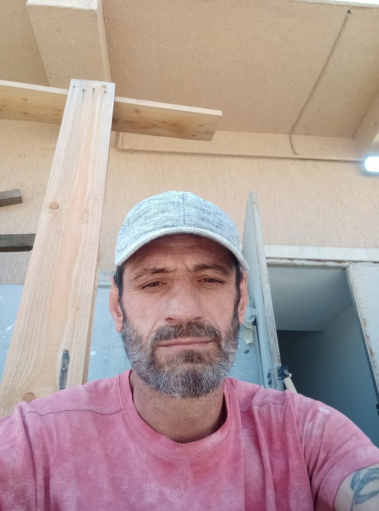  44878052  , 41 ,    
